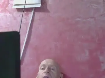 Chaturbate Free Porn Cam of oldbuthorny62