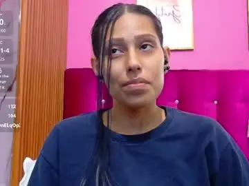 Chaturbate Sex Chat of skinnyneighbour_