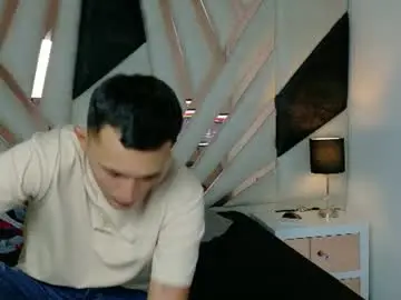 Chaturbate Best live sex cam show of lunaysebastian