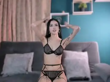 Chaturbate Live Sex Cam of pinksmile_1
