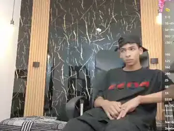 Chaturbate Free Porn Cam of valerihot_1