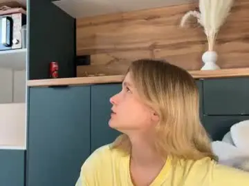 Chaturbate Live Porn of adele_nick2202