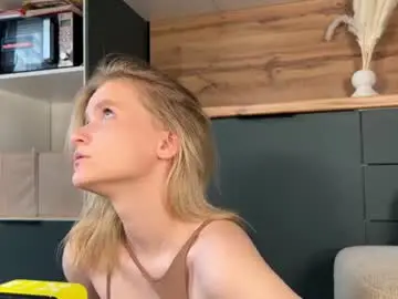 Chaturbate Watch Live Sex Cams of adele_nick2202