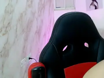 Chaturbate Free Porn Cam of nathan_shimmer