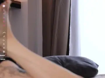 Chaturbate Live Porn of glowhub_