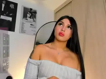 Chaturbate Best live sex cam show of hollyprincess_2