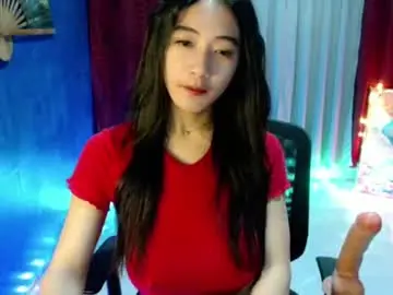Chaturbate Adult Video Chat of lovelypetite143