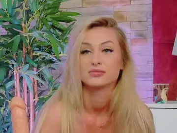 Chaturbate Free Live Porn of helenceccile