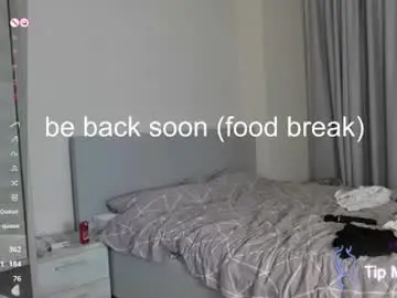 Chaturbate Live Sex Cam of wizloverr