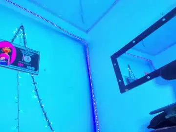 Chaturbate Live Sex Cam of cherry_gate