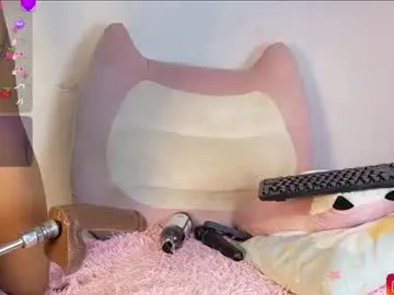 Chaturbate Live Porn of emilyy_queen