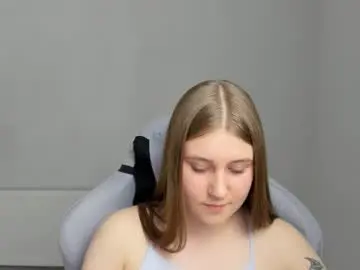 Chaturbate Nude Webcam of emma_sweettyy