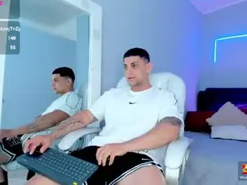 Chaturbate Best live sex cam show of alex_cute77