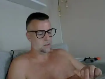 Chaturbate Nude Webcam of bobberman78