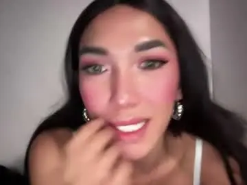 Chaturbate Sex Chat of azalea_cum69