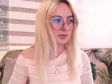 Chaturbate Free Live Porn of anttoniia