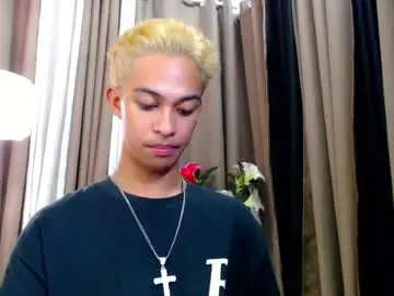Chaturbate Free Porn Cam of hunk_edward