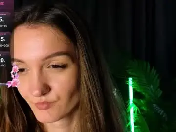 Chaturbate Sex Cam of debihenks