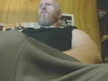Chaturbate Live Sex Cam of redhead4fun