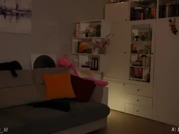 Chaturbate Watch Live Sex Cams of _blackbee_