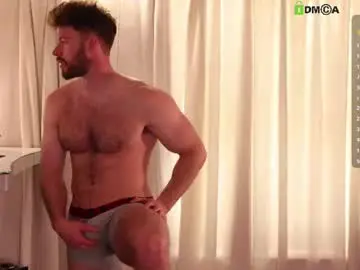 Chaturbate Nude Webcam of about_the_bulge