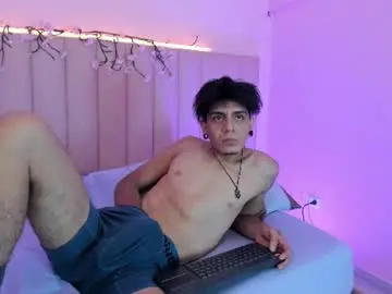 Chaturbate Live Sex Cam of abrilandjulian