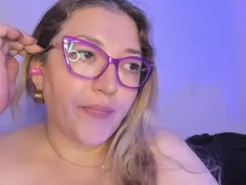 Chaturbate Sex Chat of naty__mature_