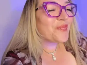 Chaturbate Private Sex Chat of naty__mature_