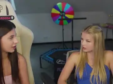 Chaturbate Live Sex Cam of bright_diamonds_054