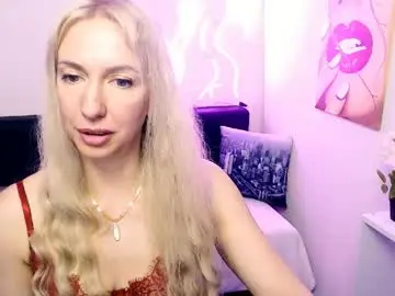 Chaturbate Sex Cam of cute_smile_shy