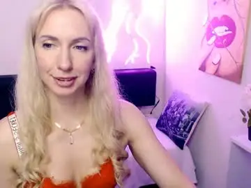Chaturbate Nude Webcam of cute_smile_shy