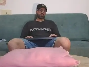 Chaturbate Live Sex Cam of mattxfeet