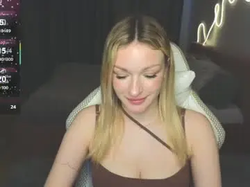 Chaturbate Live Sex Cam of margaretsweet1
