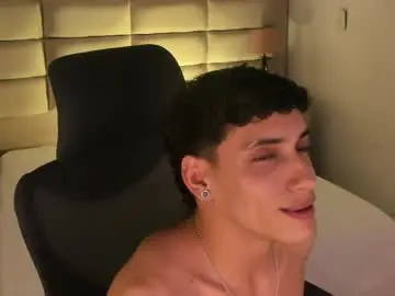 Chaturbate Nude Webcam of jhoanleandro