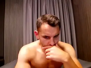 Chaturbate Adult Video Chat of antoniovalentinidiamond