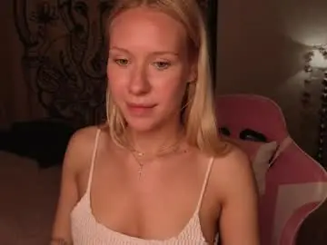 Chaturbate Adult Video Chat of pureeangel