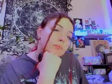 Chaturbate Live Sex Cam of fearlessdiva_x