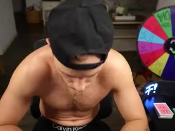 Chaturbate Nude Webcam of troy_greenxo