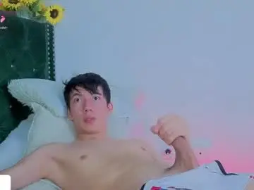 Chaturbate Sex Chat of levi_ackermann1
