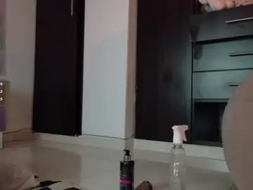Chaturbate Live Sex Cam of aixatrista1
