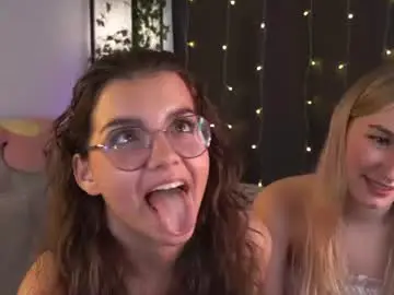 Chaturbate Free Live Porn of huba_booba
