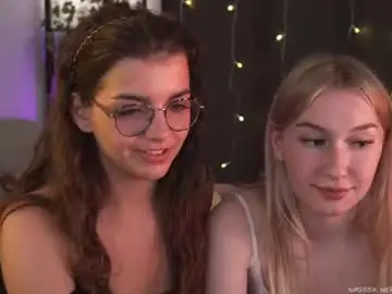 Chaturbate Live Sex Cam of huba_booba
