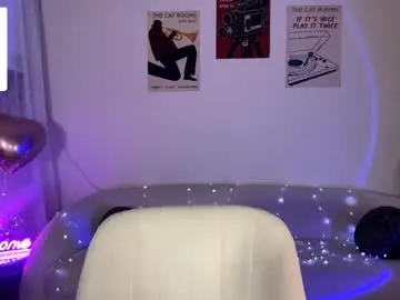 Chaturbate Best live sex cam show of lilihalvorsen