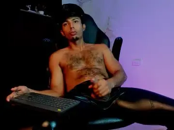 Chaturbate Sex Cam of titobell10