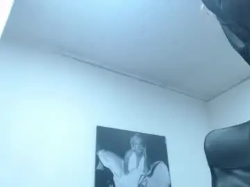 Chaturbate Live Sex of camille_diaz19