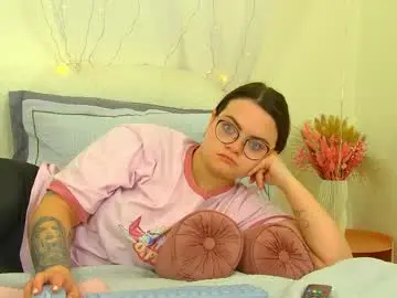 Chaturbate Sex Cam of romymorales