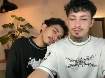 Chaturbate Sex Chat of noah_and_steven