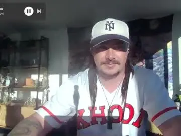 Chaturbate Live Sex Cam of alexx1169
