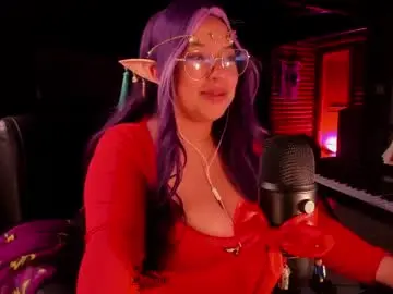 Chaturbate Live Sex Cam of maggie_queen