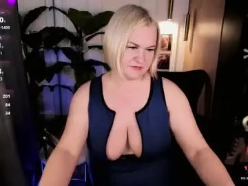 Chaturbate Live Sex Cam of yolanda_kiss